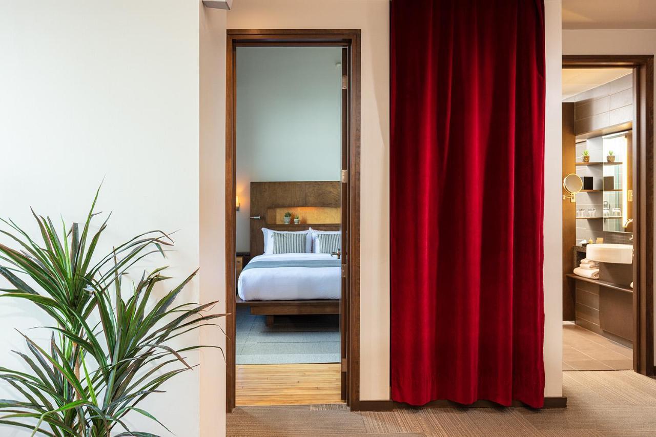 Hotel 71 By Preferred Hotels & Resorts Квебек Екстериор снимка
