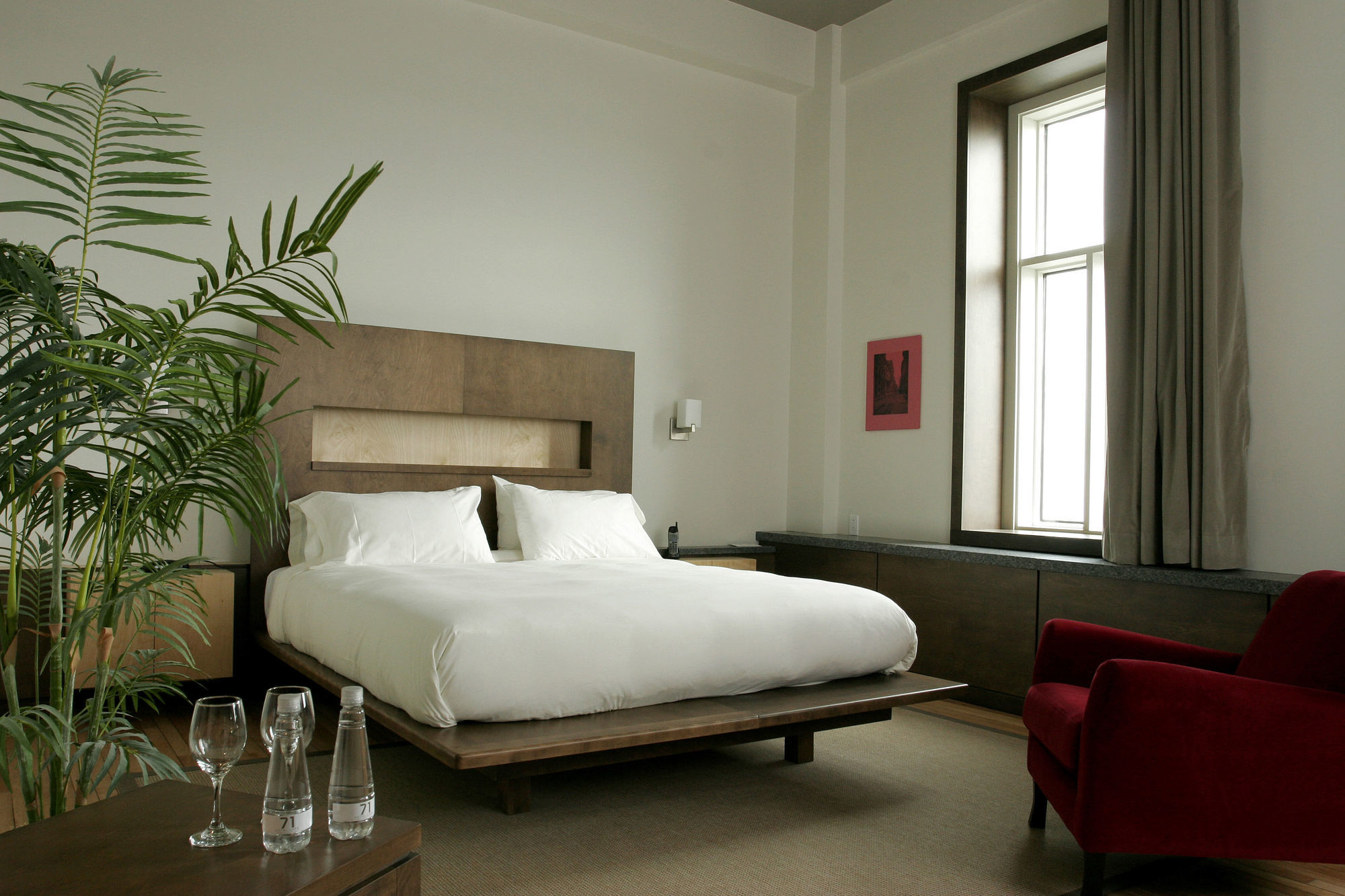Hotel 71 By Preferred Hotels & Resorts Квебек Стая снимка